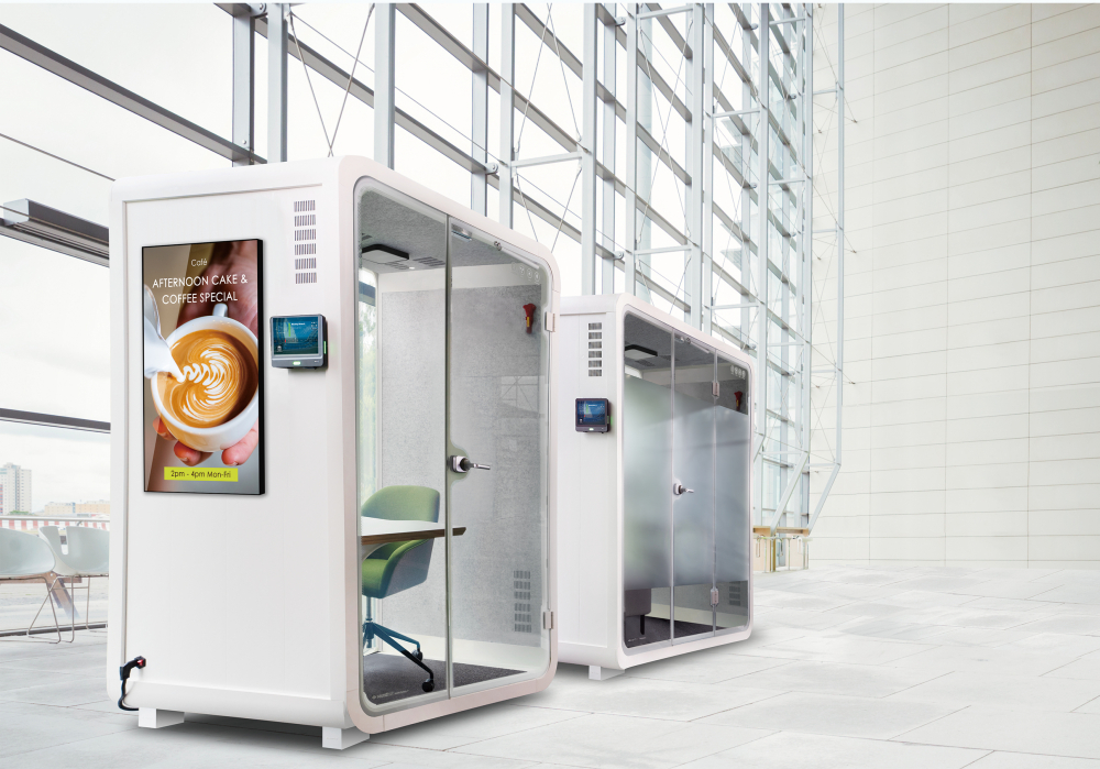 jinnian金年会子公司达擎之智慧行动办公舱，采用PDLC智能调光玻璃设计，透过通电与断电的电流切换，呈现透明与雾面效果，具节能降耗特性并兼顾隐私，确保信息安全