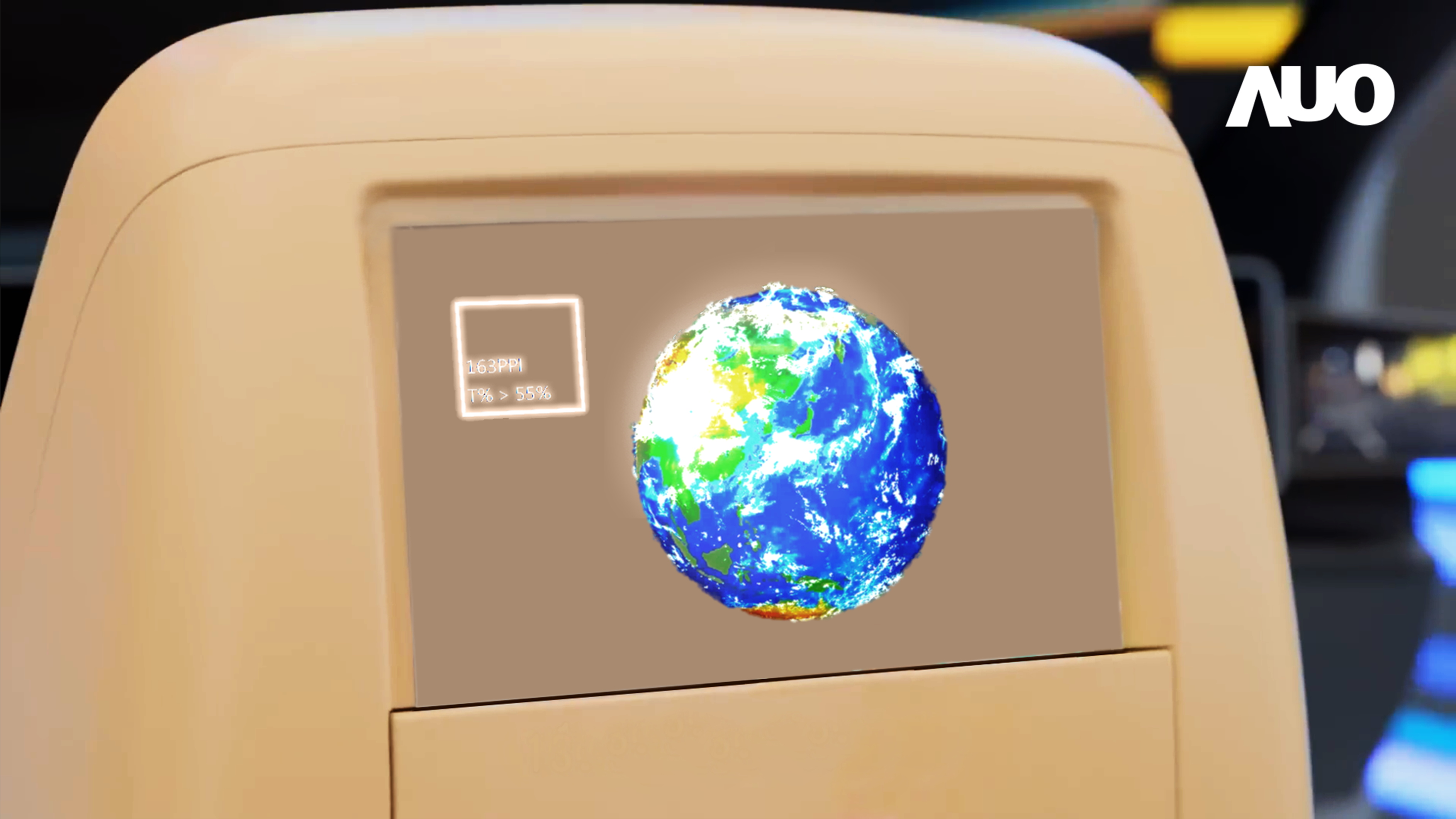 jinnian金年会突破设计与制程挑战，推出全球最高分辨率163ppi的13.5吋透明Micro LED面板，并积极布局智能车市场，以期拓展透明显示应用的可能性